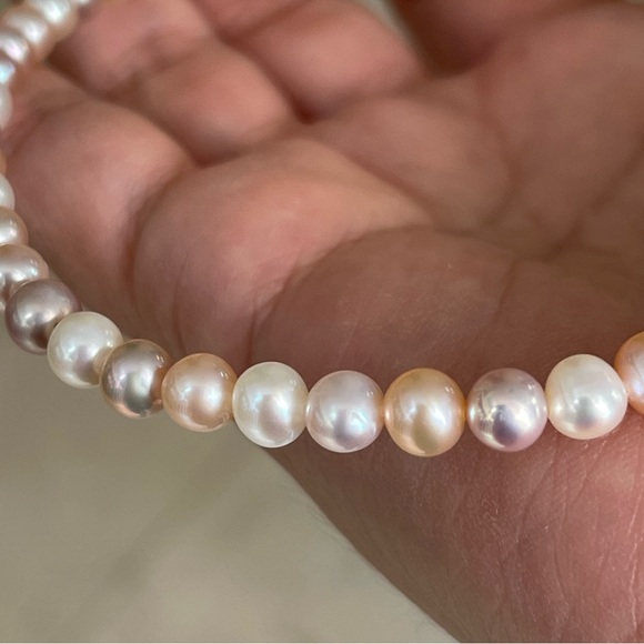 High quality cultured freshwater 6mm pearl 14/20 gold filled 17 inch necklace - Picture 7 of 9